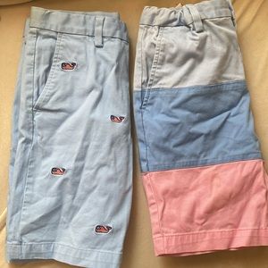 2 Vineyards shors for youth size 12